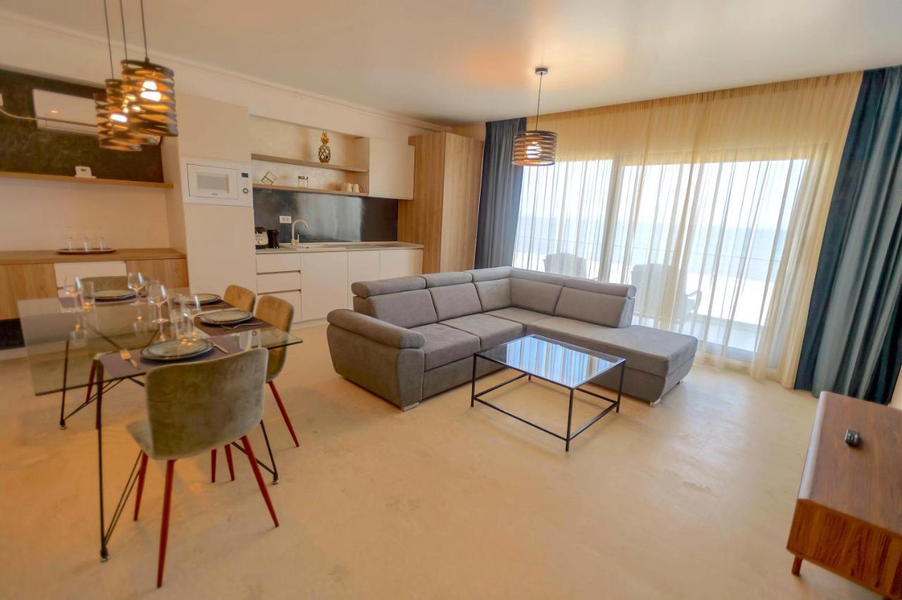 Gioia Sea View Apartment Navodari Bagian luar foto